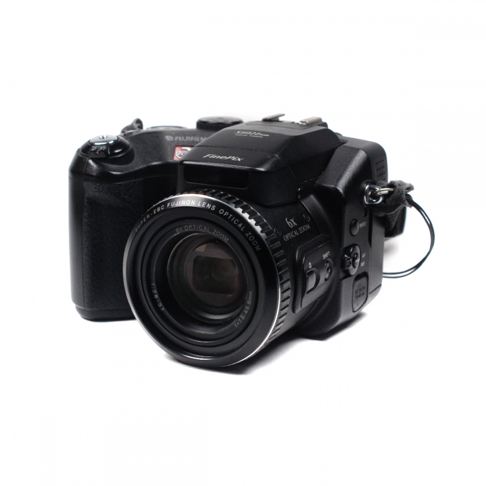 Used Fujifilm FinePix S602 Zoom